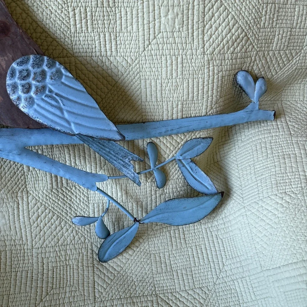 Vtg Rustic Wood&Metal Love Birds on Branch Wall Art Blue Distressed 25